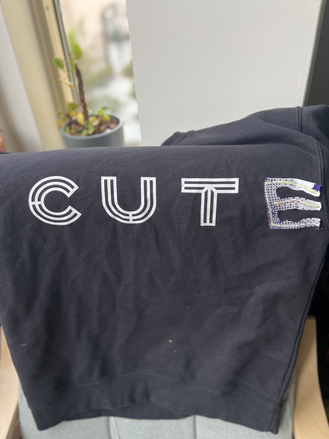 CUT(E) sweatshirt